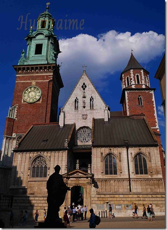 cd-Pologne Cracovie Cathédrale du Wawel 02.07.19a