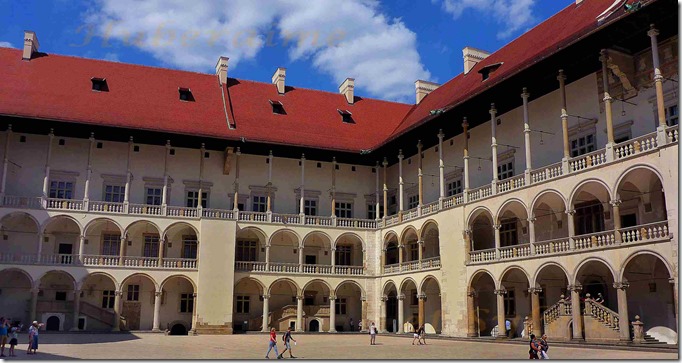 cj-Pologne Cracovie Château du Wawel 04.07.19a