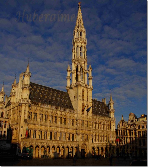 aw-Belgique Bruxelles Grand-Place Hôtel de Ville 06.08.2019a